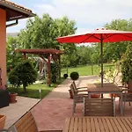 Simon Vendeghaz Apartament *