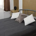 Apartament Simon Vendeghaz