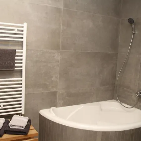 Lägenhet Simon Vendeghaz Balatongyörök